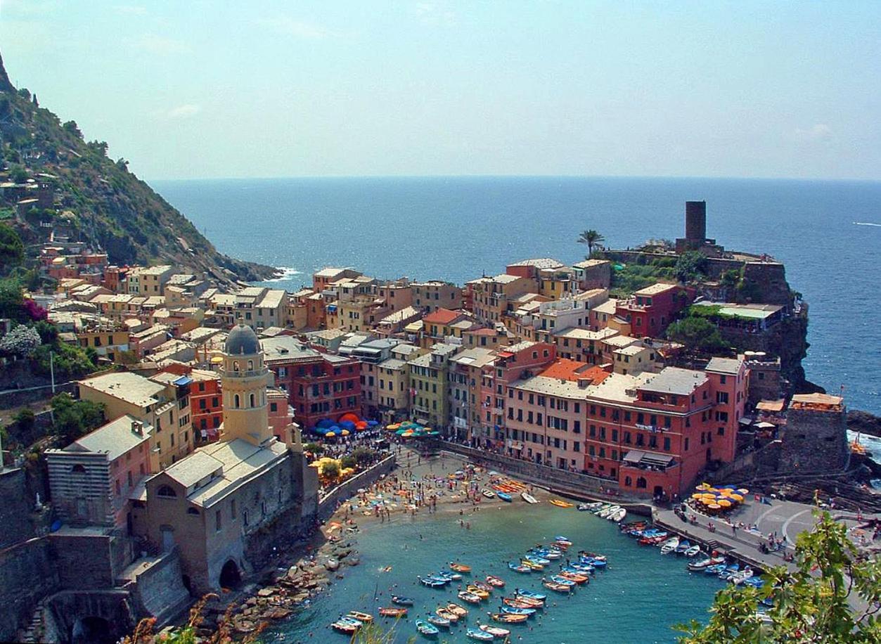 Affittacamere Elisabetta Vernazza Exterior foto